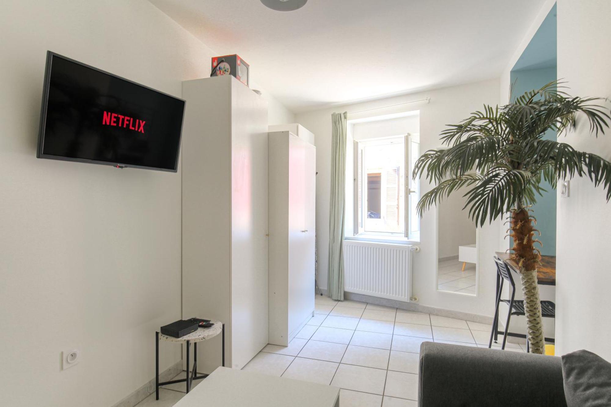 Le Triplex, 2 Chambres, 2 Salles De Bain Lagnieu Dış mekan fotoğraf